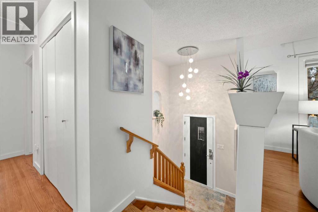 Single Family House Bi-level for Sale in  Bearspaw Drive NW Brentwood Calgary 