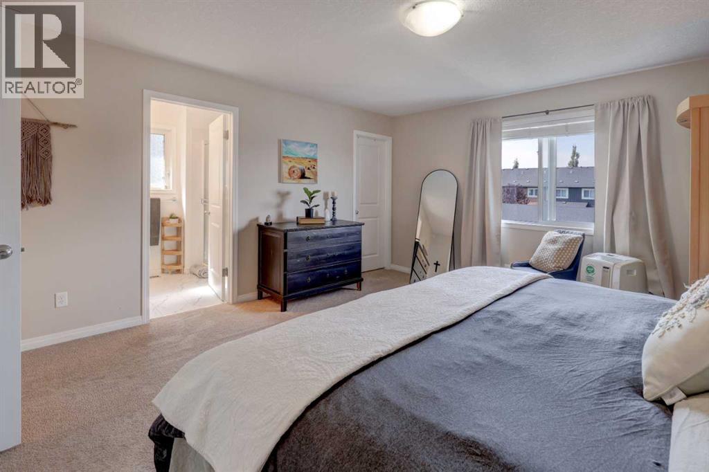 24 Fireside Row, Cochrane