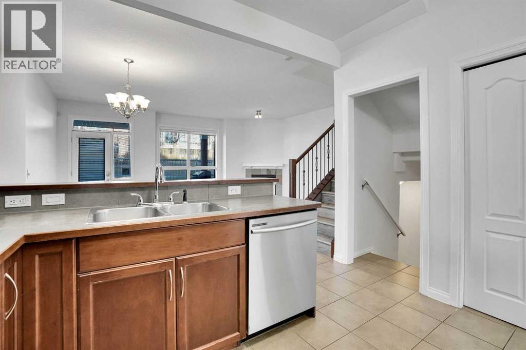 Single Family House for Sale in  Royal Manor NW Royal Oak Calgary 