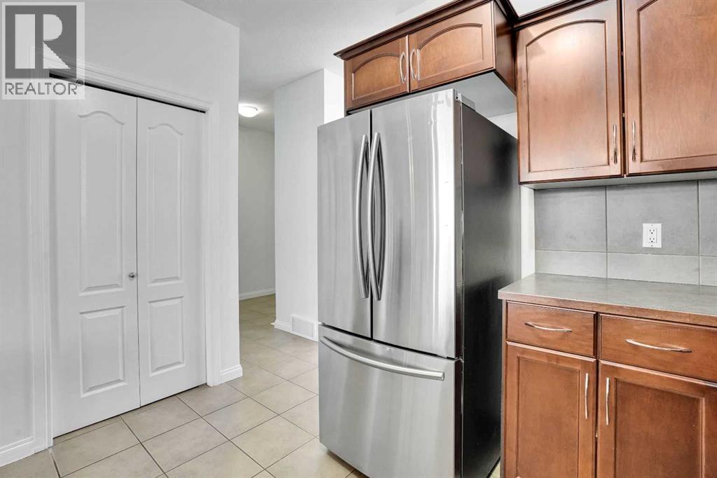 Single Family House for Sale in  Royal Manor NW Royal Oak Calgary 