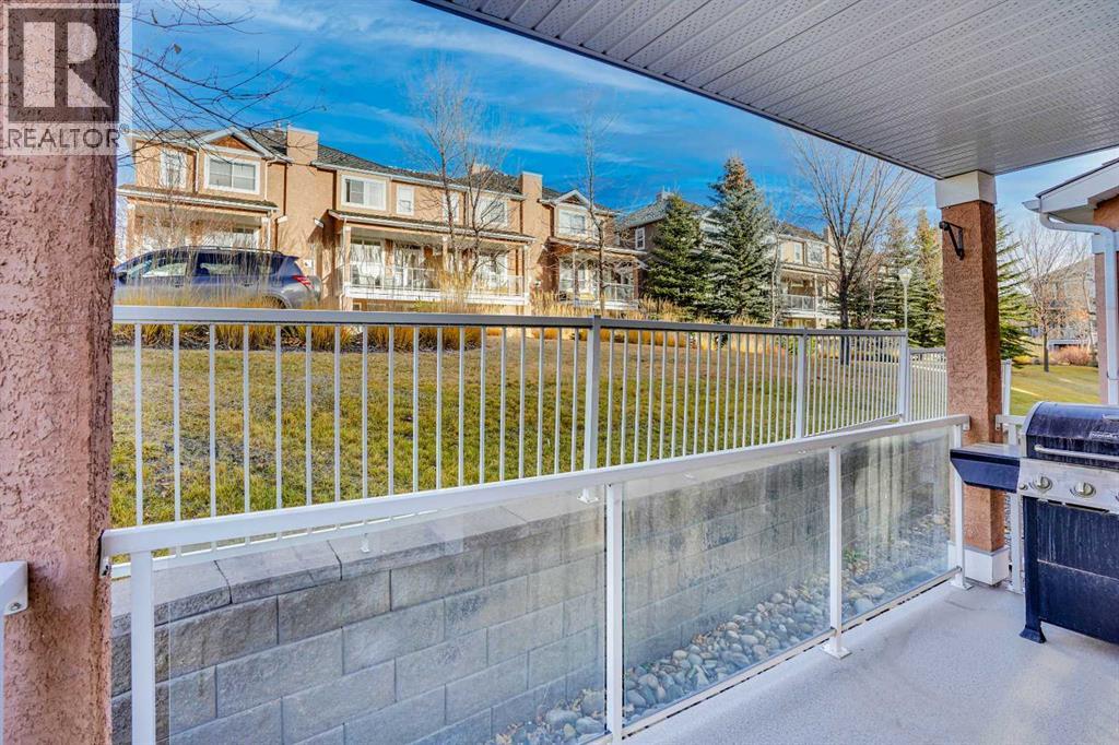 Single Family House for Sale in  Royal Manor NW Royal Oak Calgary 