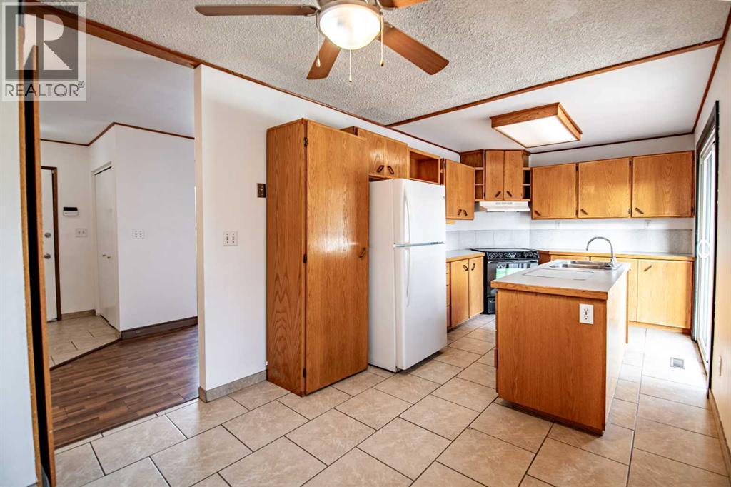 93 Westview Drive, Sylvan Lake