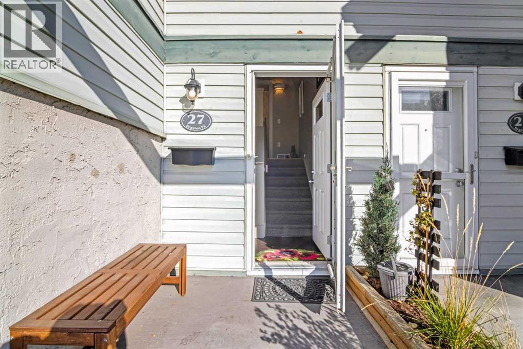 Single Family House Bi-level for Sale in   Braxton Place SW Braeside Calgary 