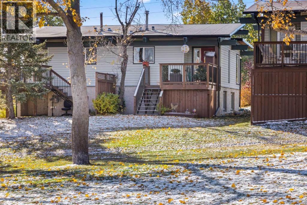 Single Family House Bi-level for Sale in   Braxton Place SW Braeside Calgary 