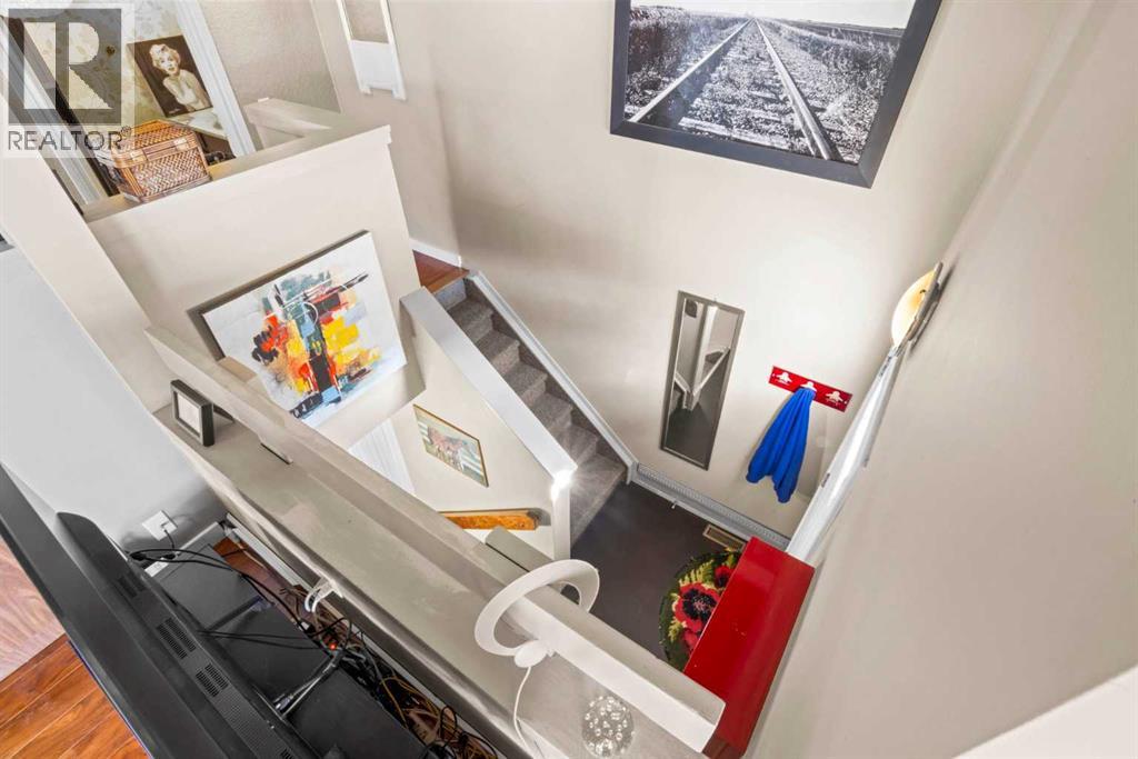 Single Family House Bi-level for Sale in   Braxton Place SW Braeside Calgary 