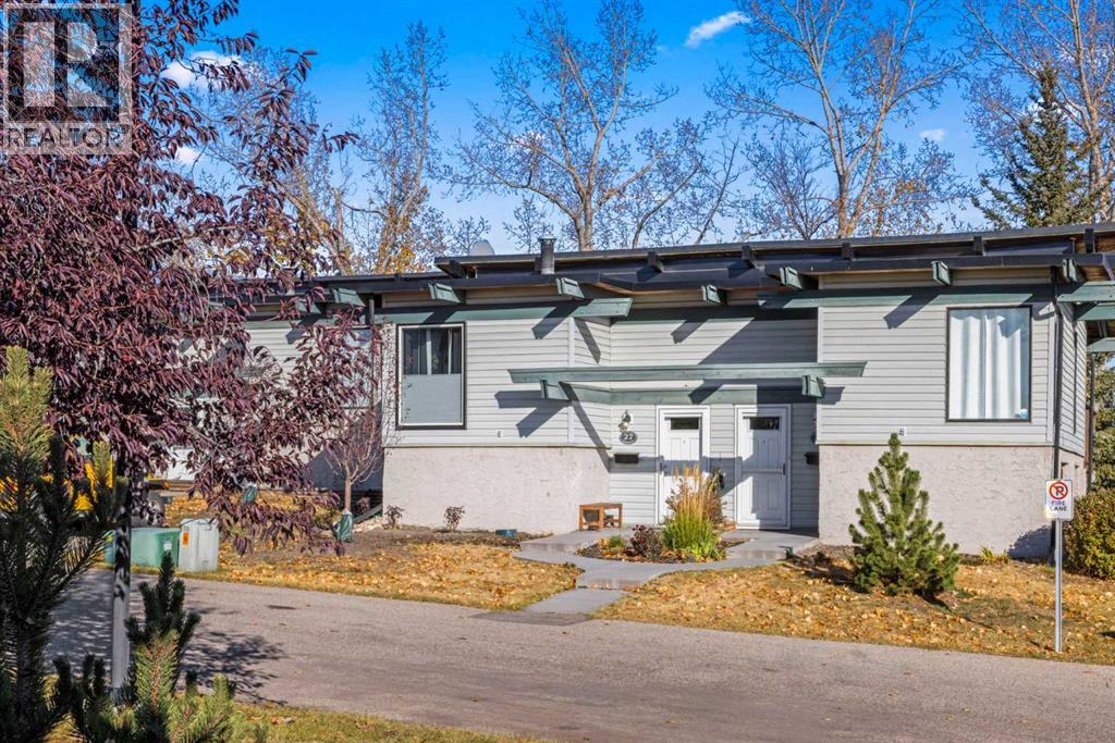 27, 333 Braxton Place SW, Calgary, Alberta