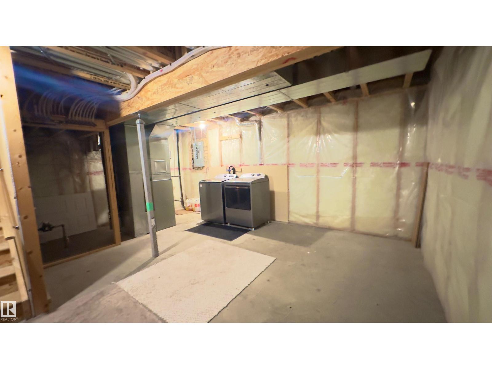 #120 10909 106 ST NW, Edmonton