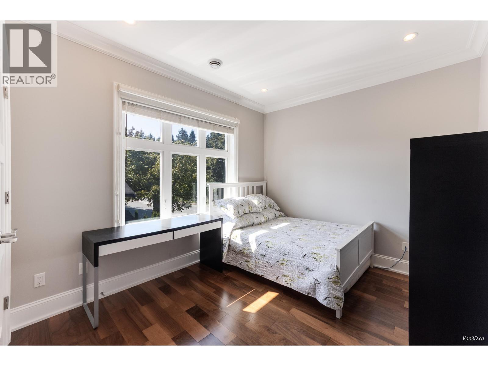 4698 W 11TH AVENUE, Vancouver