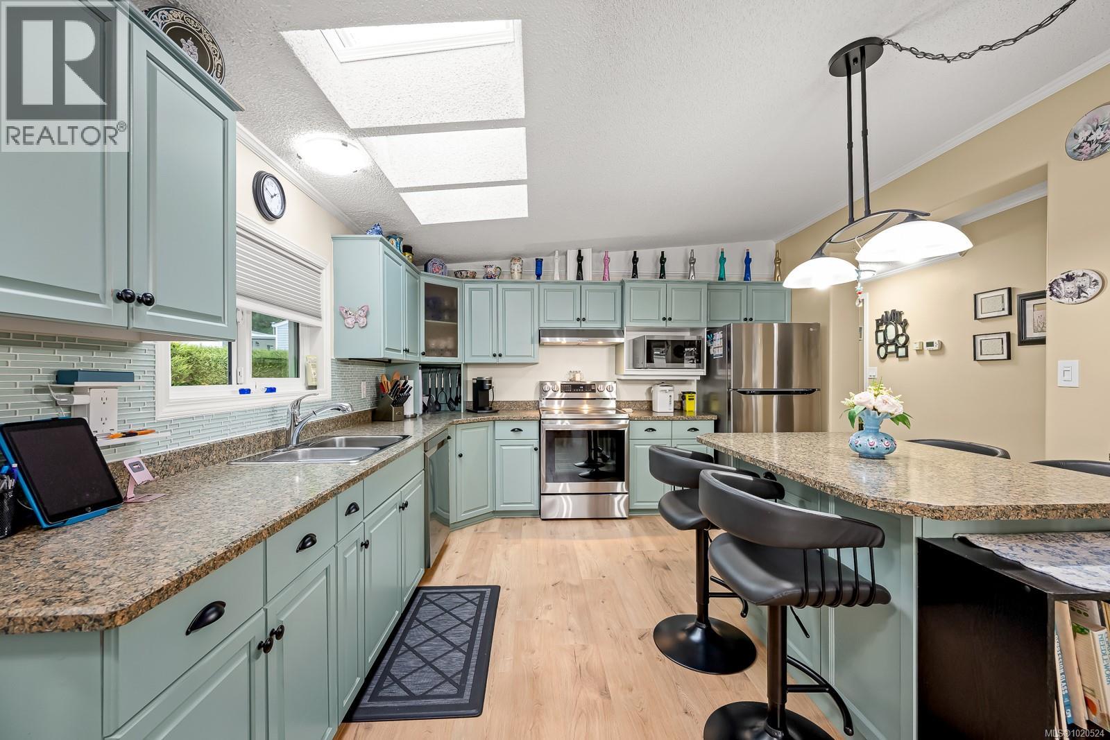 114 4714 MUIR Rd, Courtenay