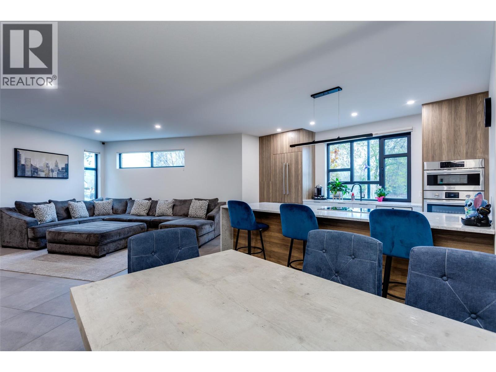 9 525 McClure Road, Kelowna