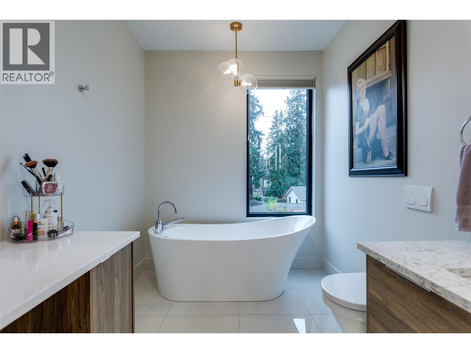 9 525 McClure Road, Kelowna