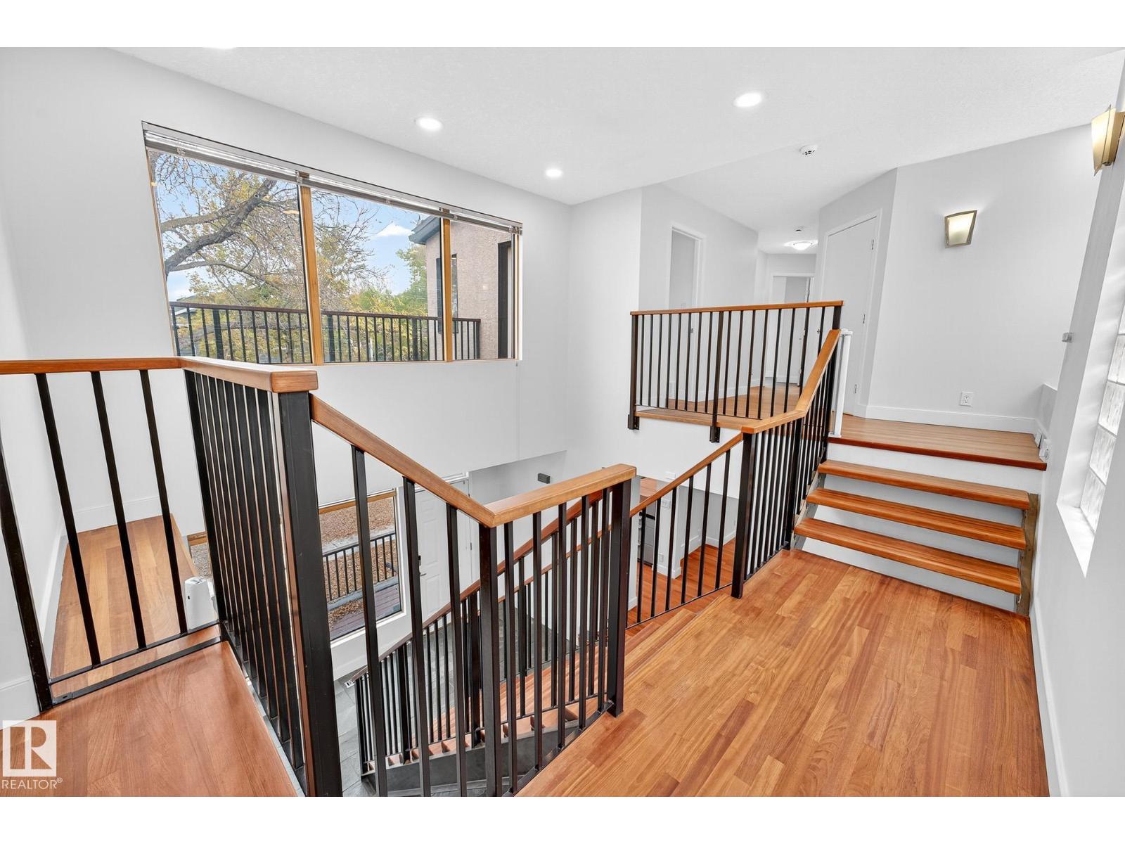 8860 93 ST NW, Edmonton