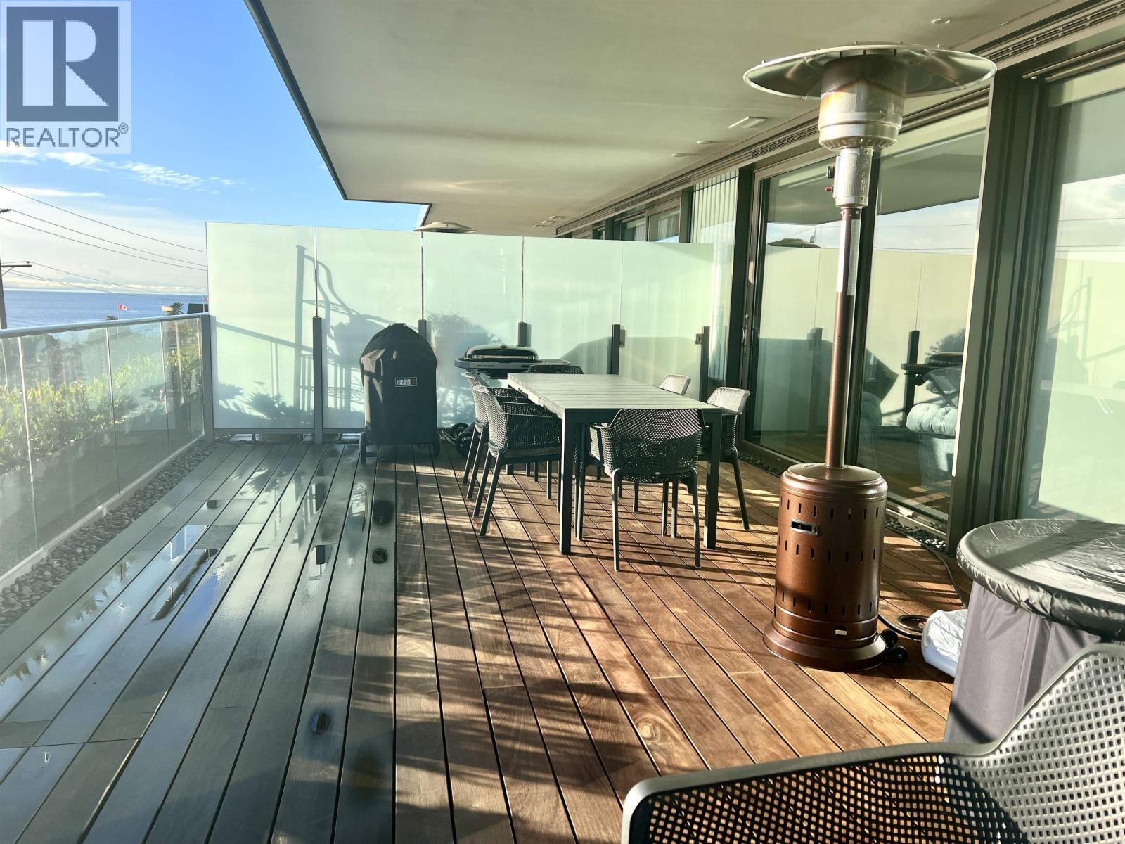 3xx 1327 BELLEVUE AVENUE, West Vancouver