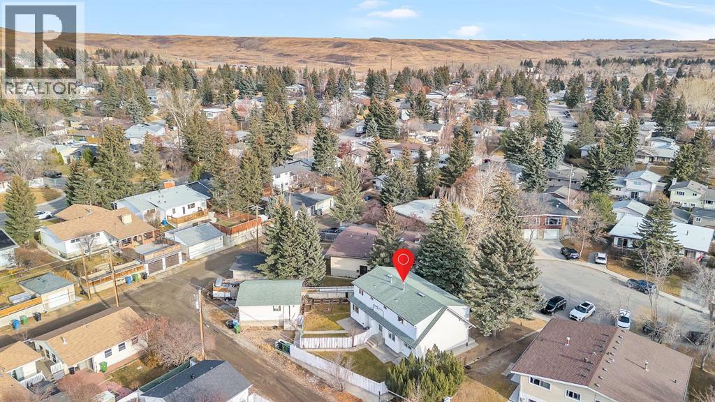 Multi-family House for Sale in  &  Dalton Bay NW Dalhousie Calgary 