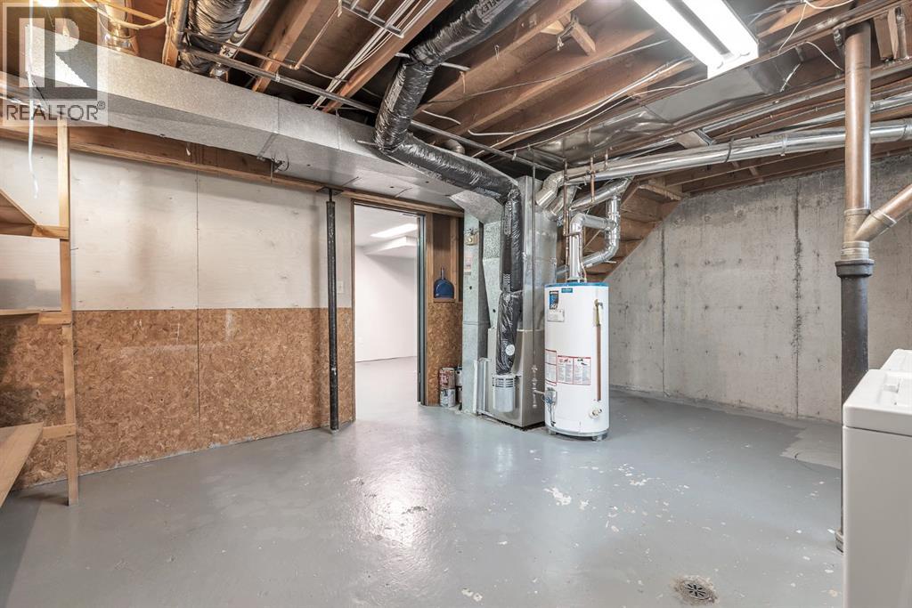 Multi-family House for Sale in  &  Dalton Bay NW Dalhousie Calgary 