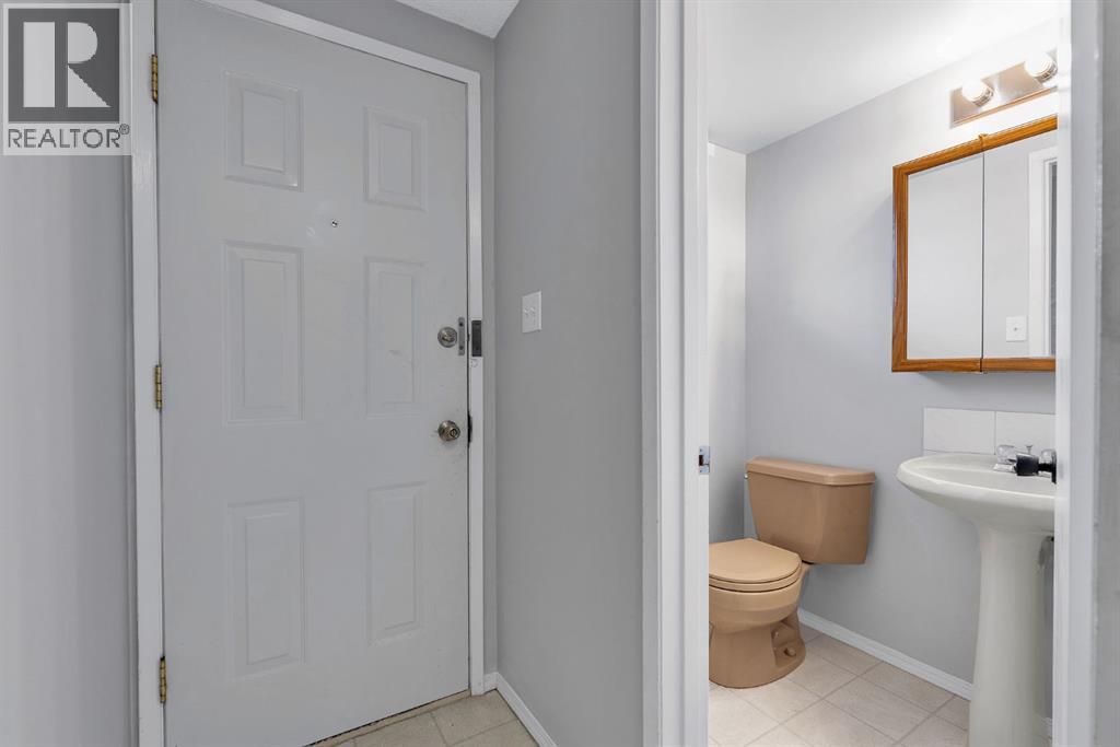 Multi-family House for Sale in  &  Dalton Bay NW Dalhousie Calgary 