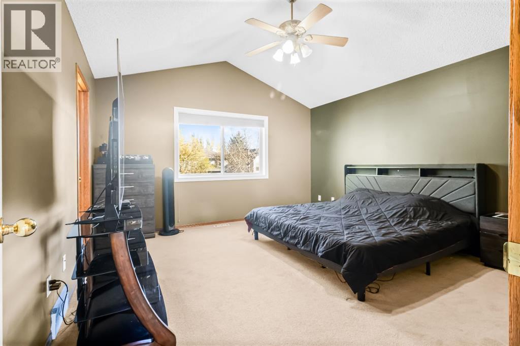 Single Family House for Sale in  Chaparral Street SE Chaparral Calgary 