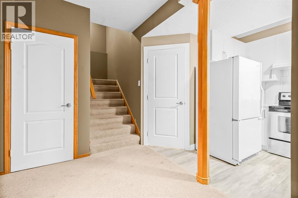 Single Family House for Sale in  Chaparral Street SE Chaparral Calgary 