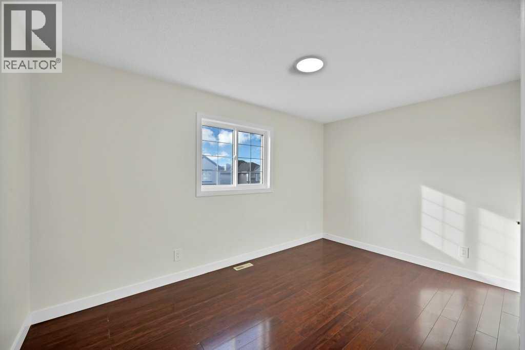 Single Family House for Sale in  Saddlehorn Drive NE Saddle Ridge Calgary 