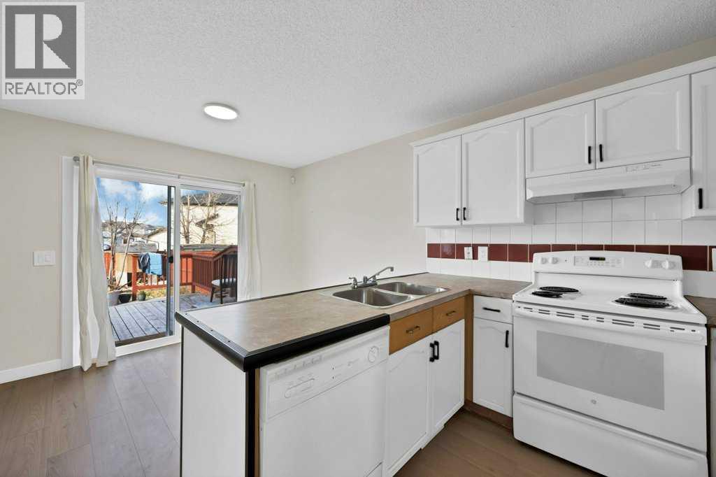 Single Family House for Sale in  Saddlehorn Drive NE Saddle Ridge Calgary 