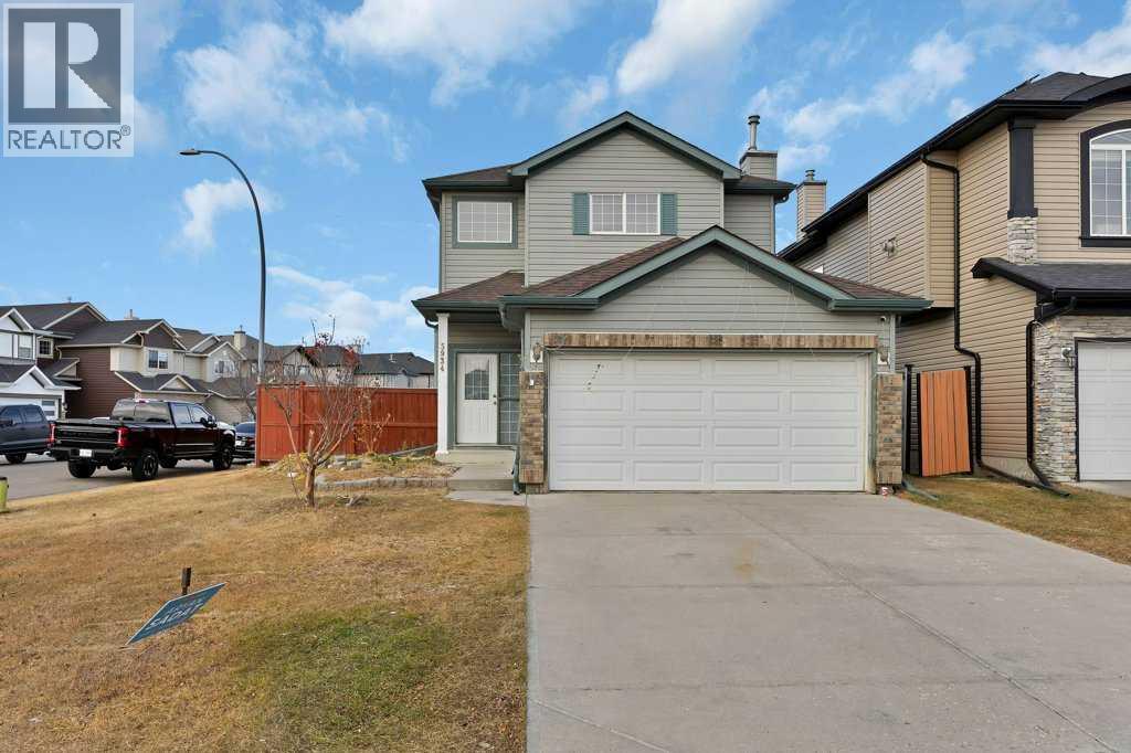 Single Family House for Sale in  Saddlehorn Drive NE Saddle Ridge Calgary 