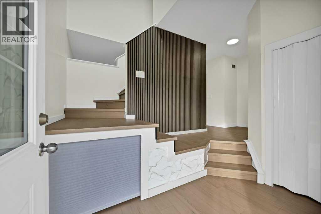 Single Family House for Sale in  Saddlehorn Drive NE Saddle Ridge Calgary 