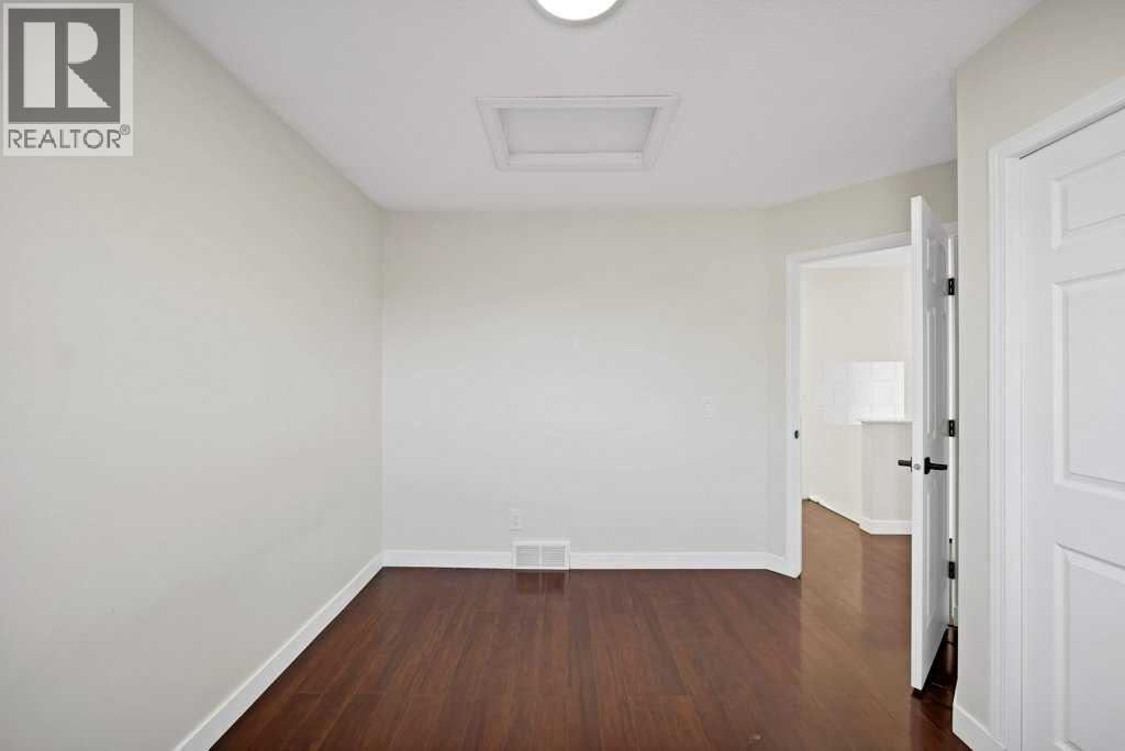 Single Family House for Sale in  Saddlehorn Drive NE Saddle Ridge Calgary 