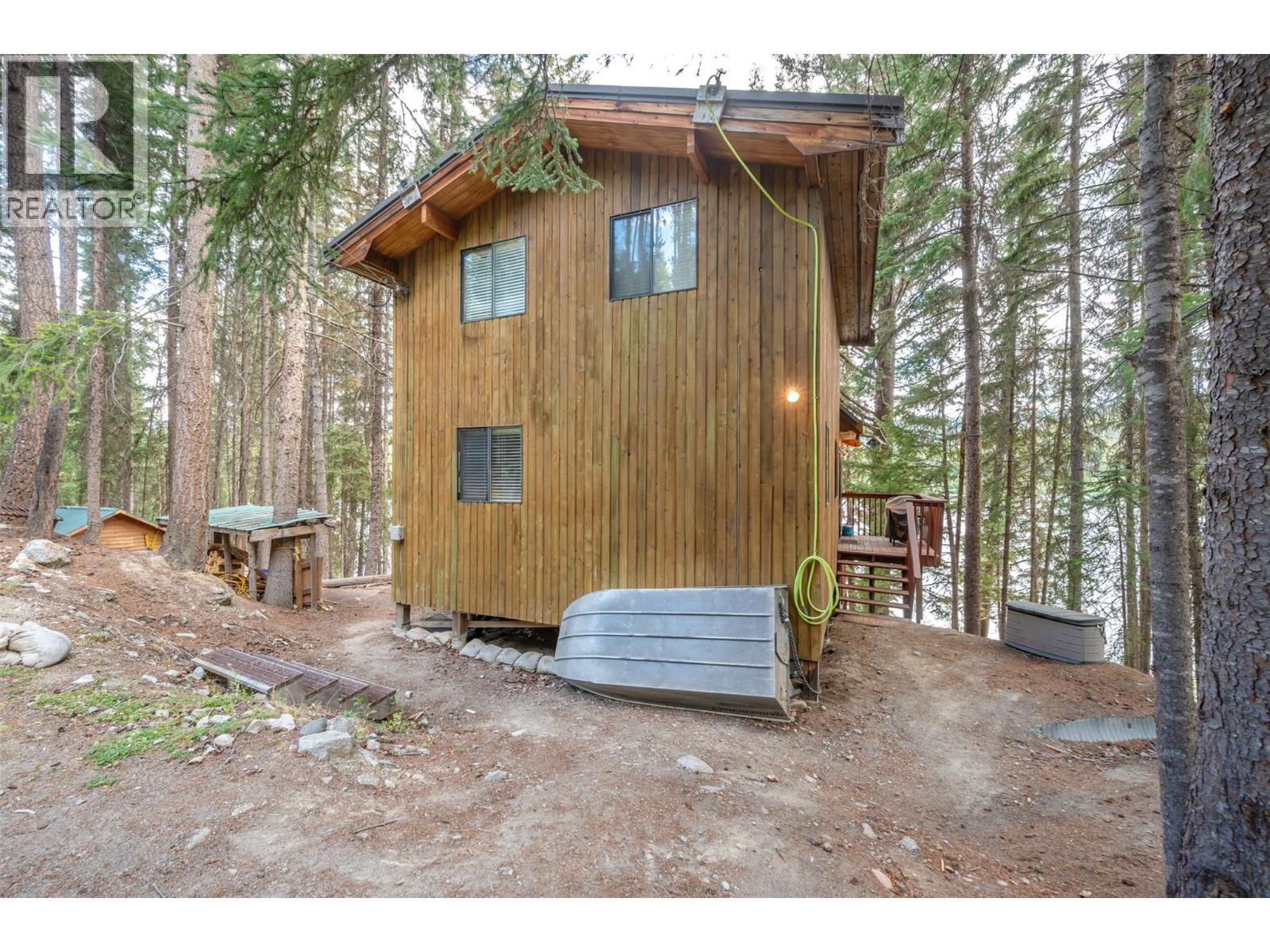 272 Link Lake Road, Princeton