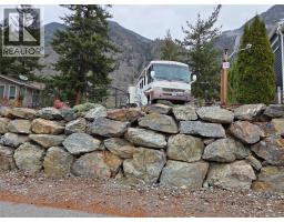 4354 Highway 3 Unit# 112, Keremeos, BC V0X1N1 Photo 16