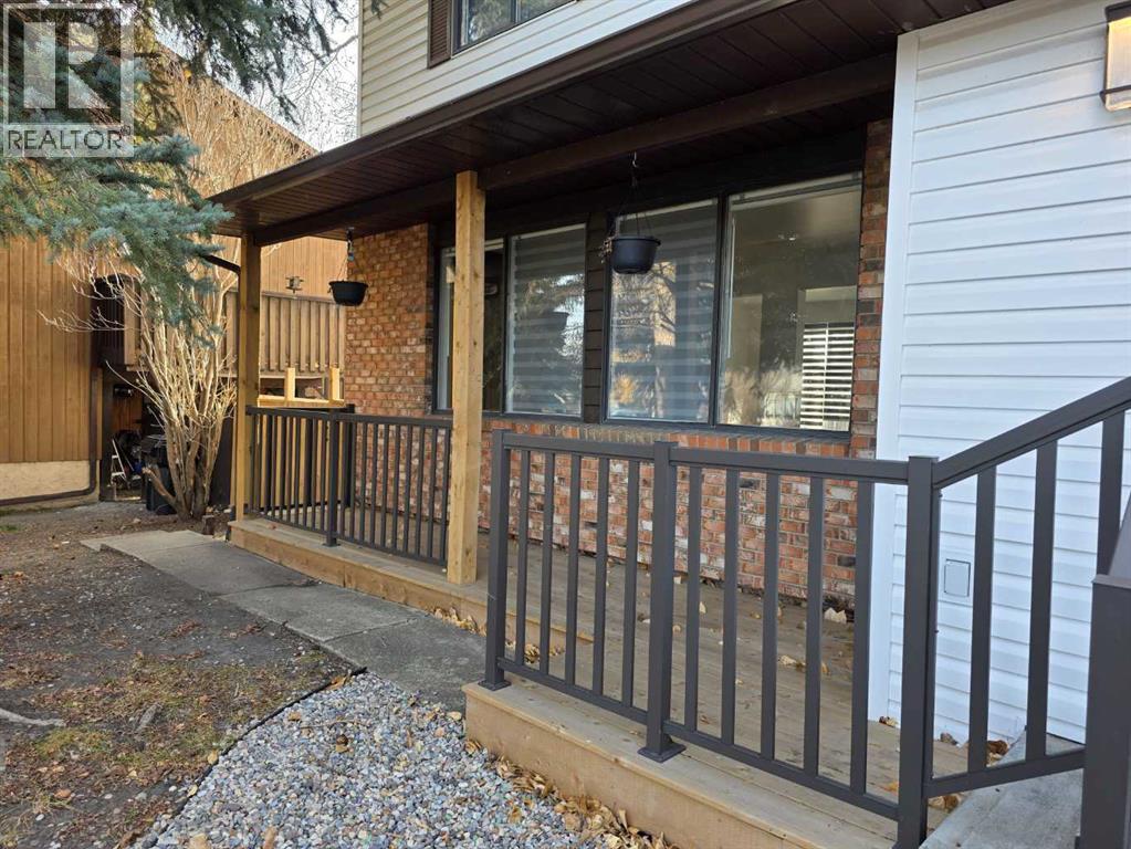 Single Family House for Sale in  Brookpark Crescent SW Braeside Calgary 