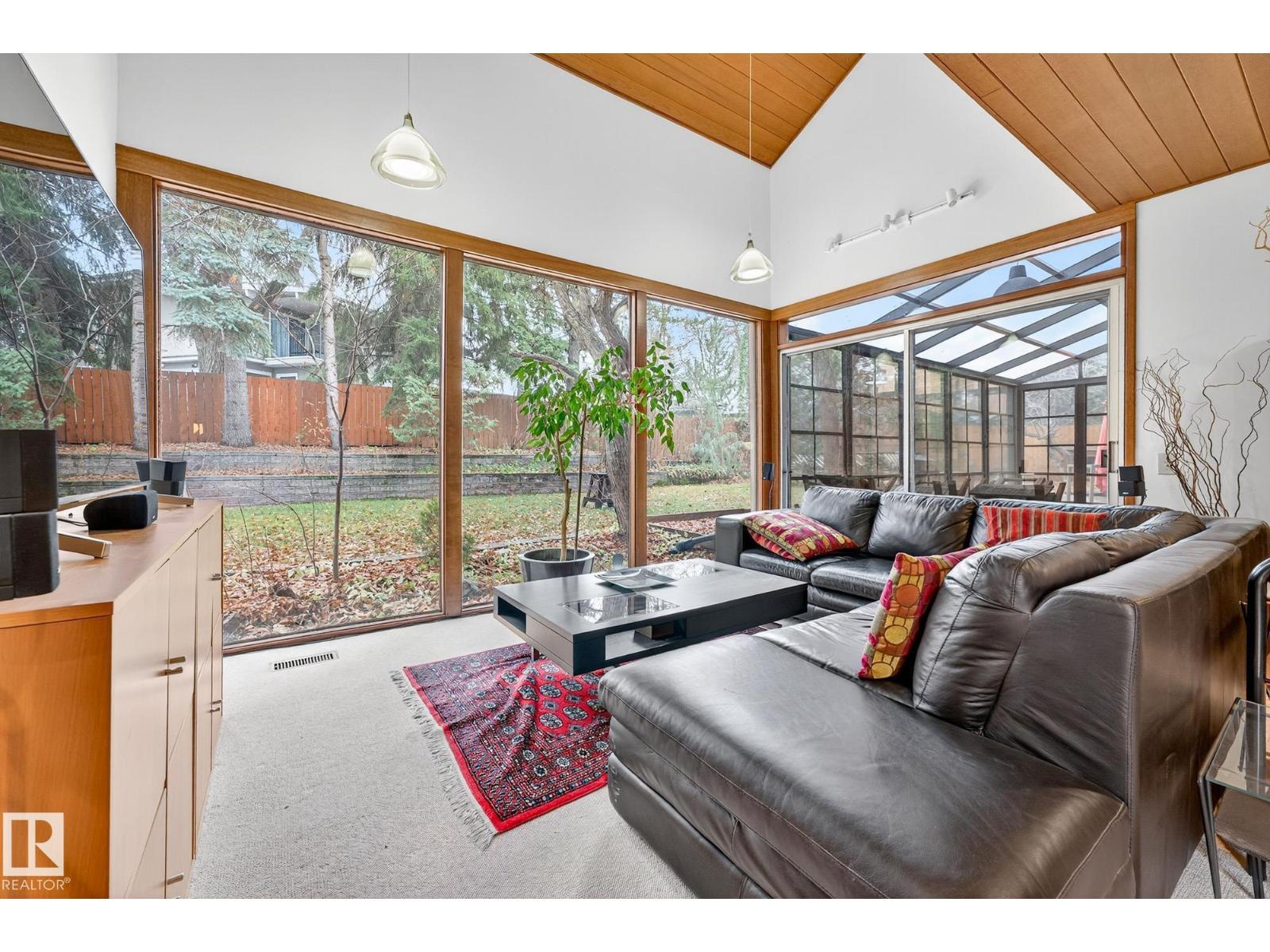 171 BRANDER DR NW, Edmonton