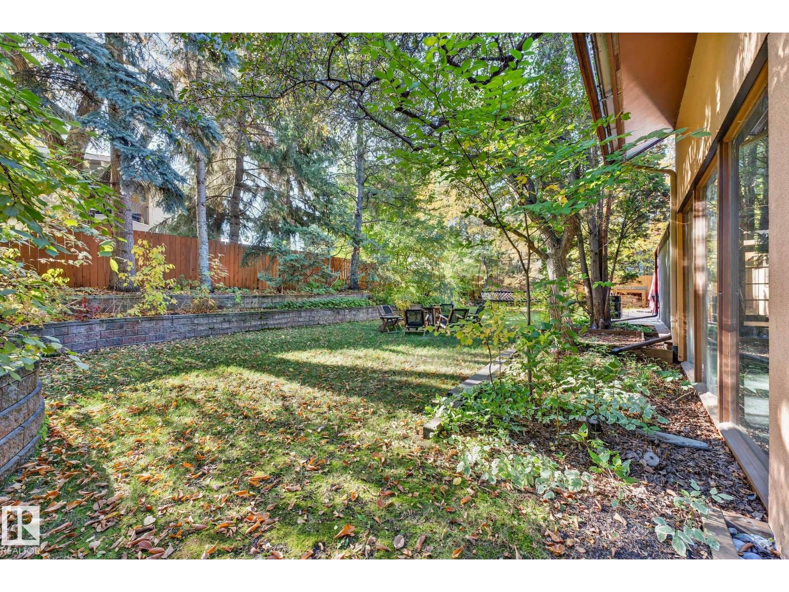 171 BRANDER DR NW, Edmonton