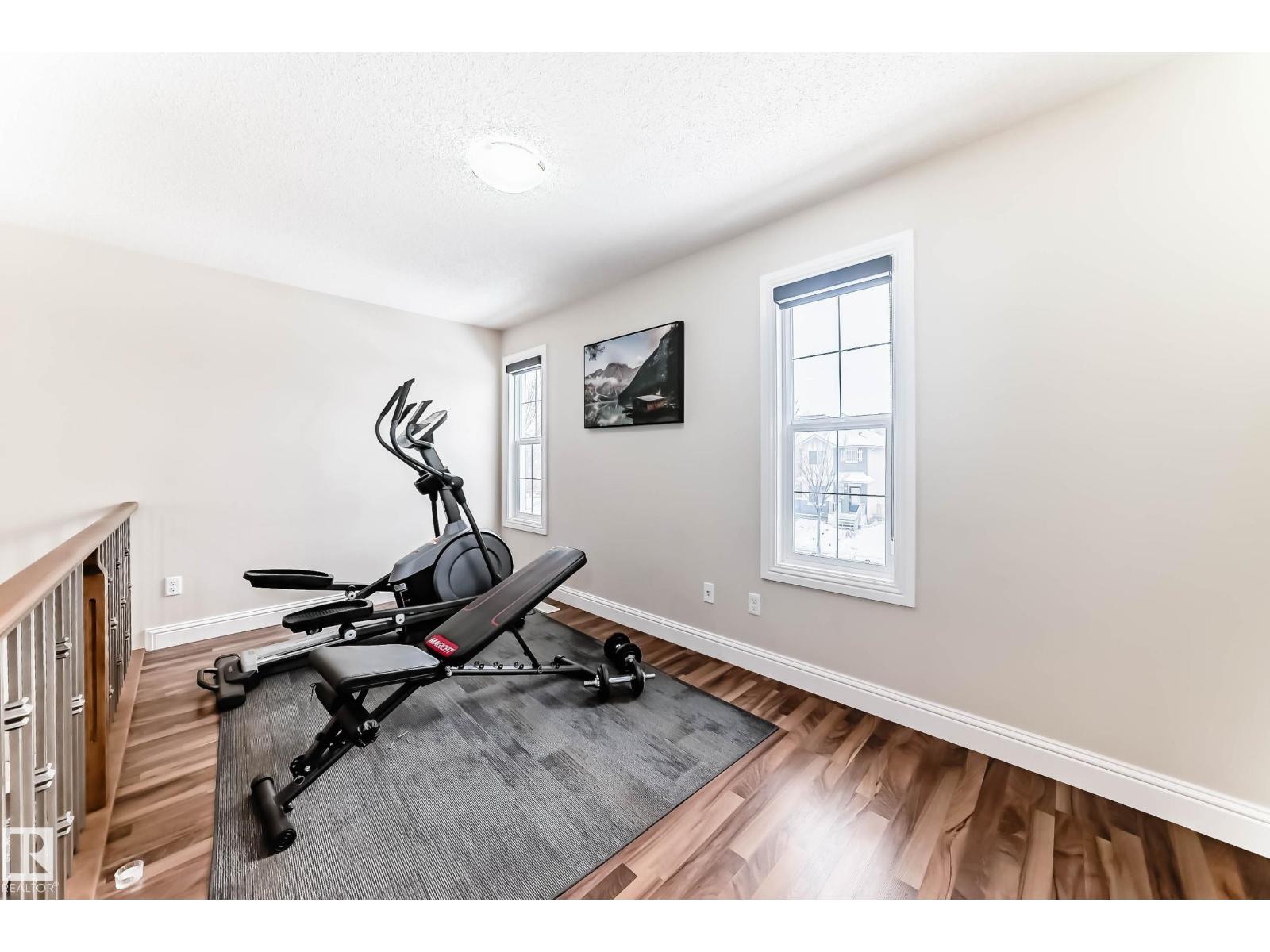 6159 12 AV SW SW, Edmonton