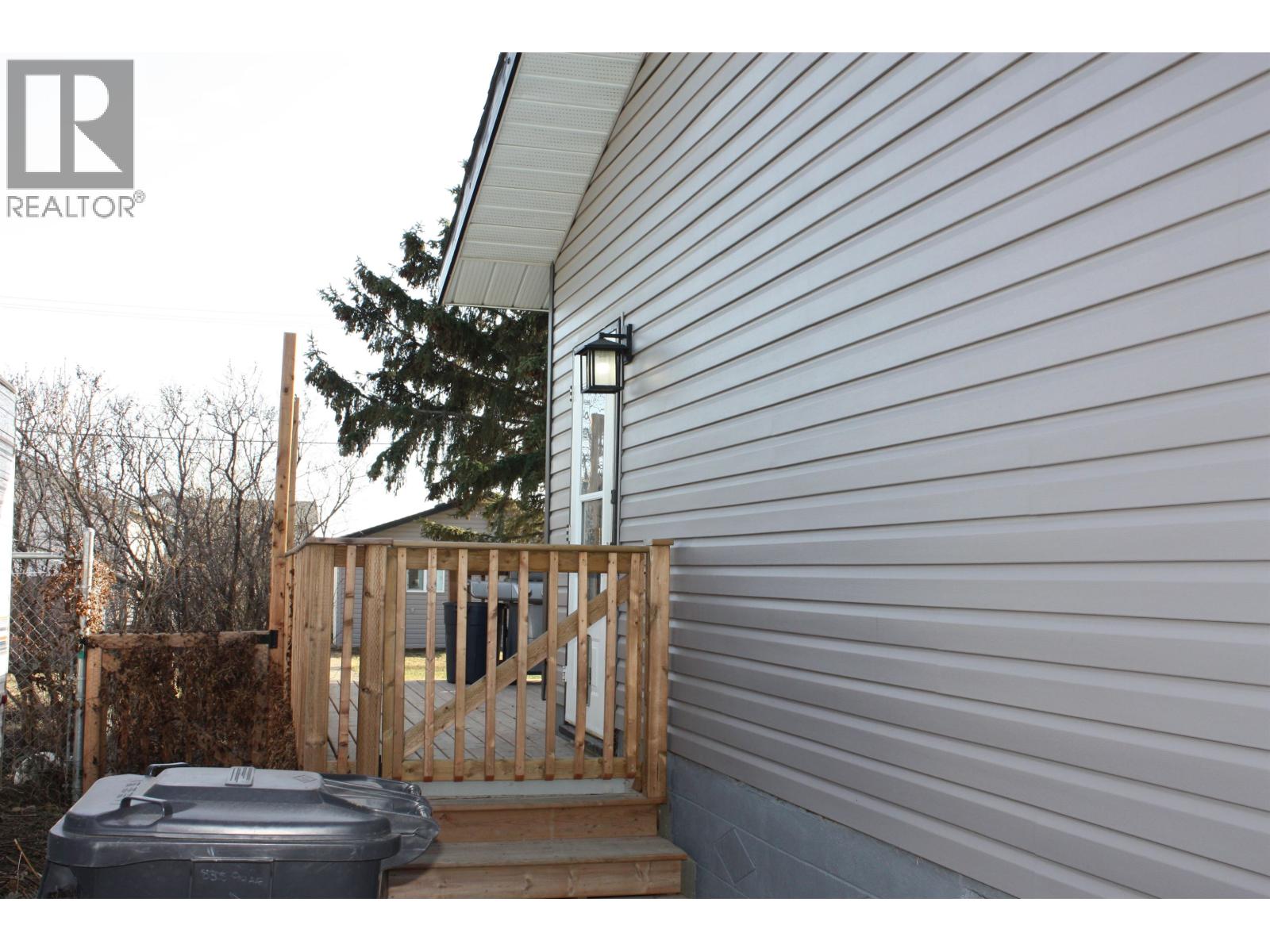 8315 94 AVENUE, Fort St. John