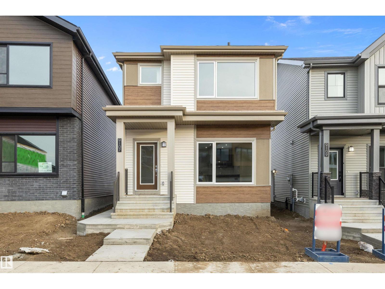 9107 Elves Loop NW, Edmonton
