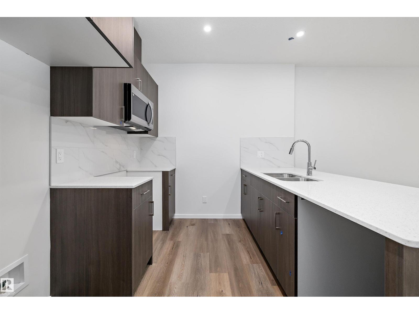 9107 Elves Loop NW, Edmonton