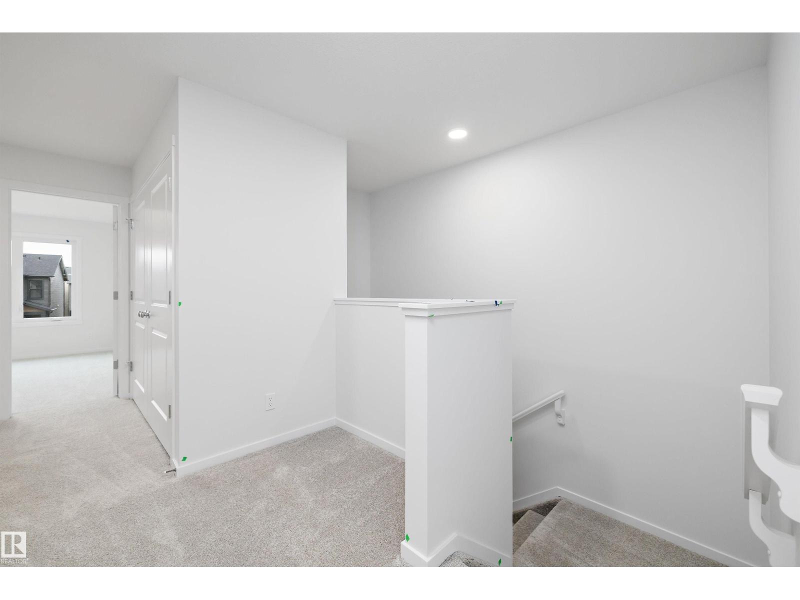 9107 Elves Loop NW, Edmonton