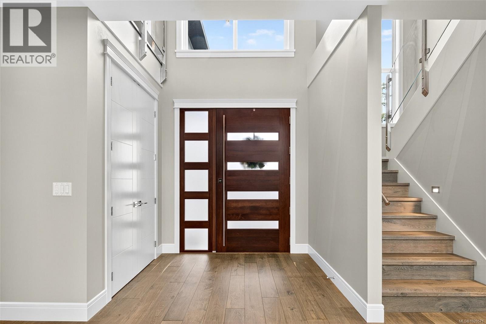 1857 McMicken Rd, North Saanich