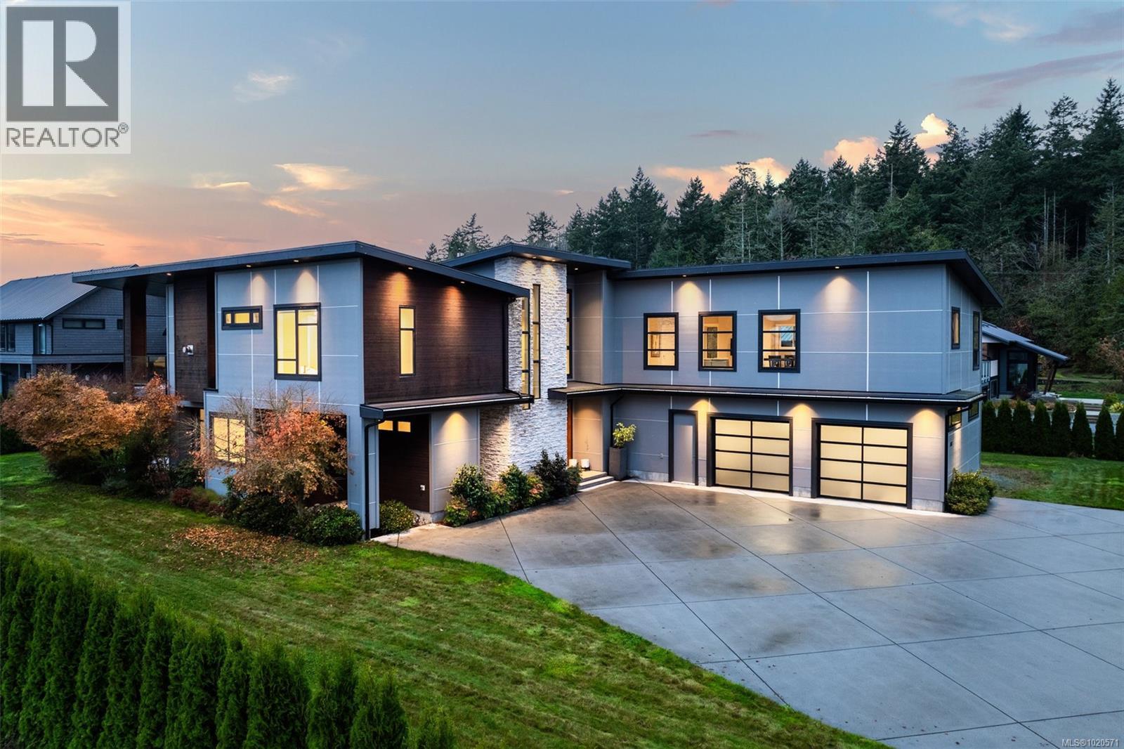 1857 McMicken Rd, North Saanich