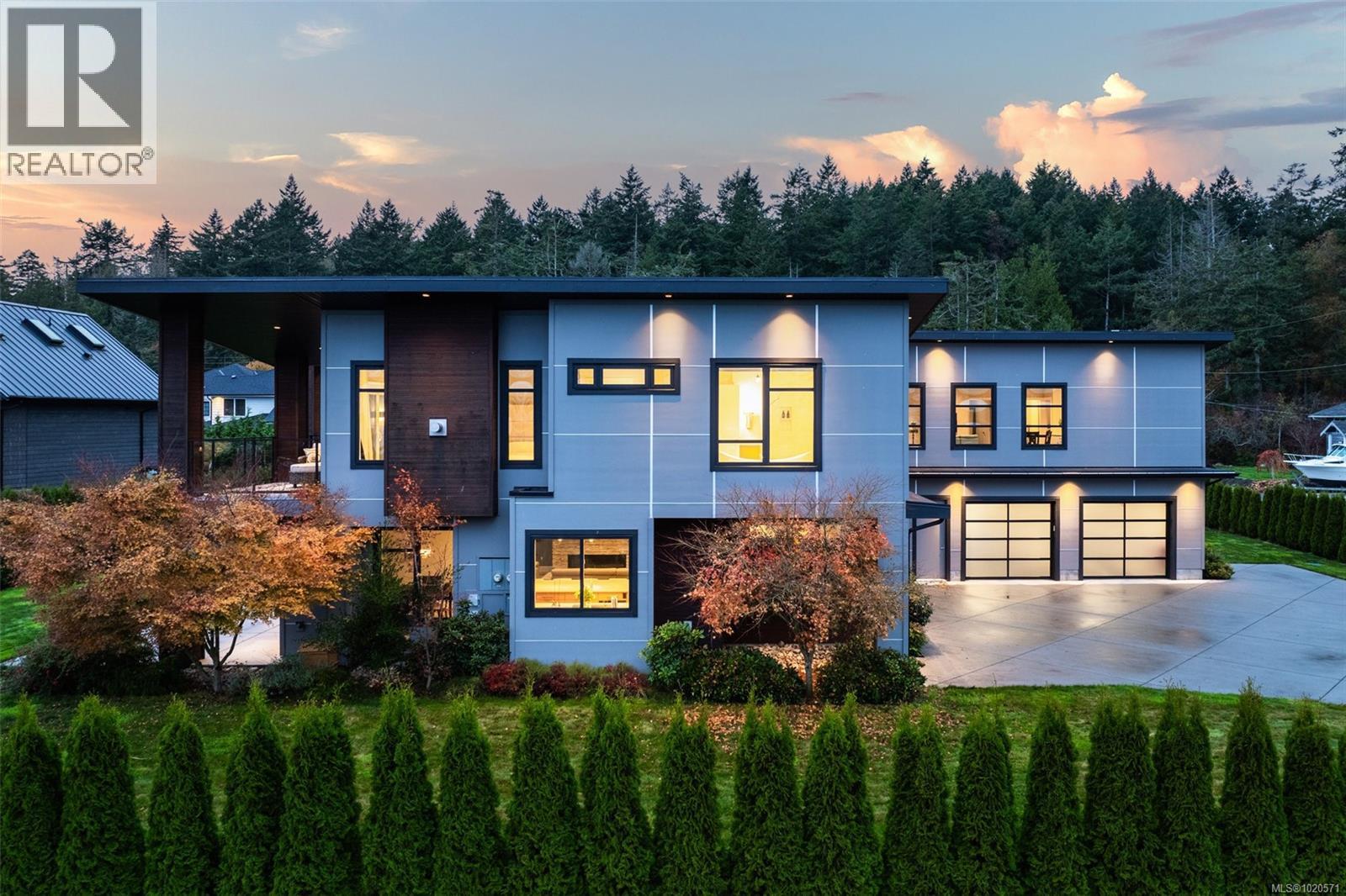 1857 McMicken Rd, North Saanich