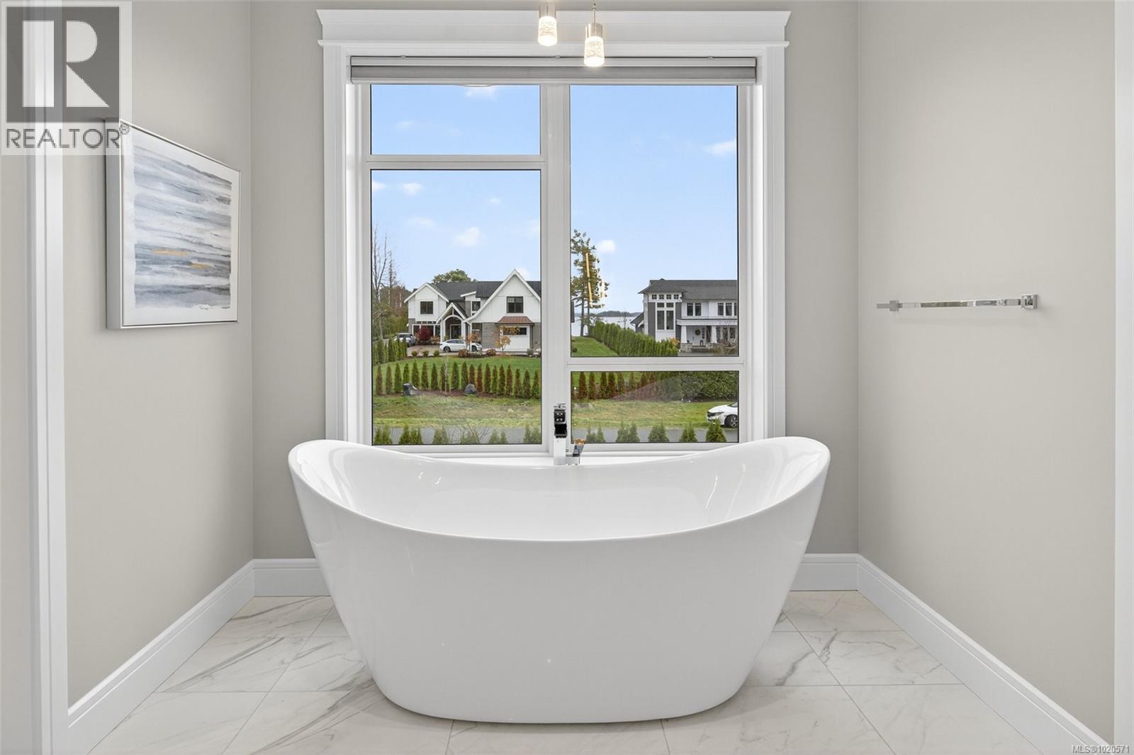 1857 McMicken Rd, North Saanich