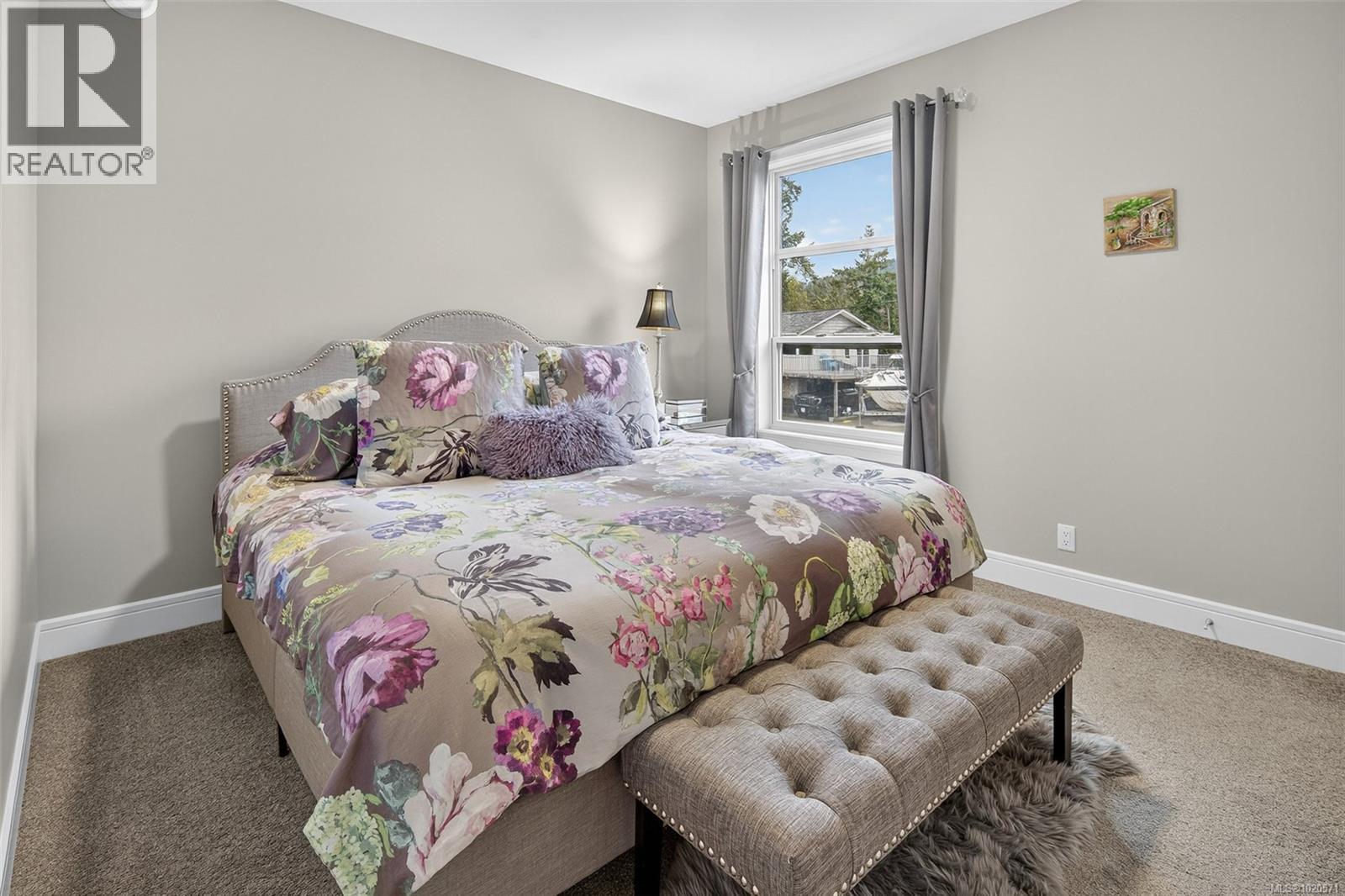 1857 McMicken Rd, North Saanich