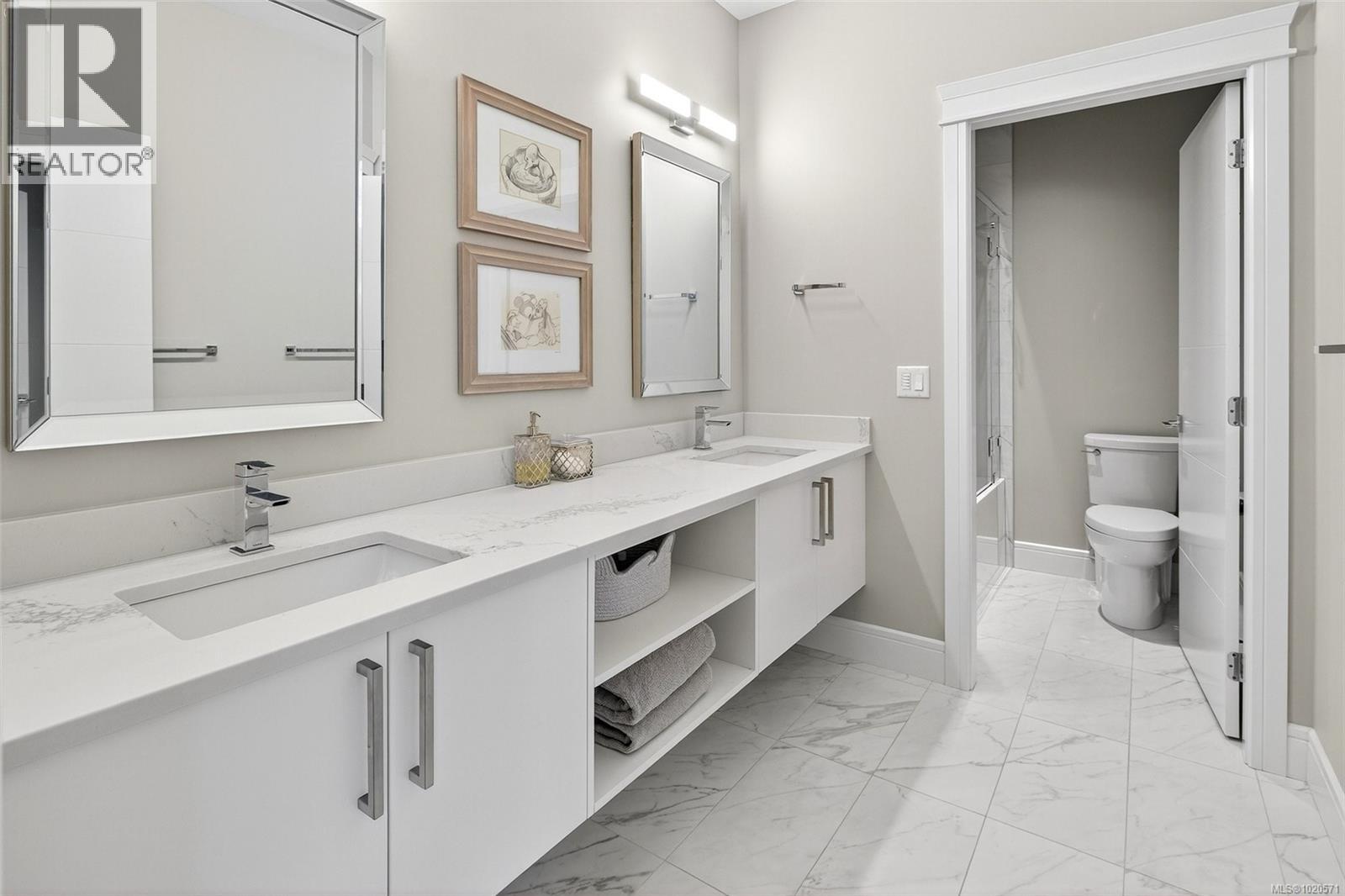 1857 McMicken Rd, North Saanich