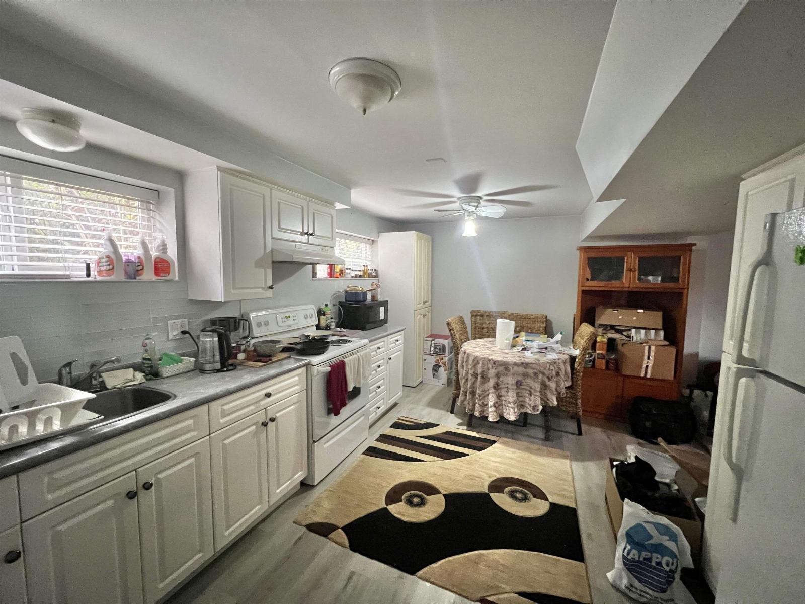 12542 GROVE CRESCENT, Surrey