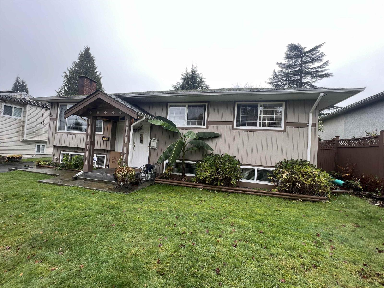12542 GROVE CRESCENT, Surrey