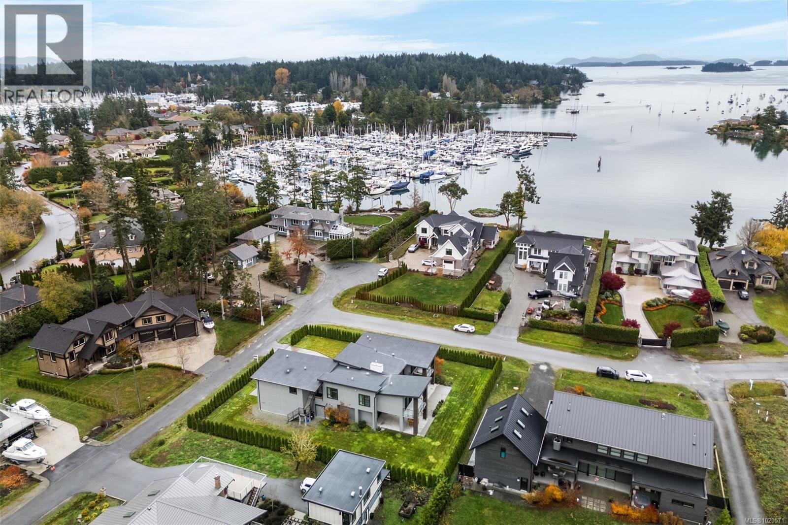 1857 McMicken Rd, North Saanich