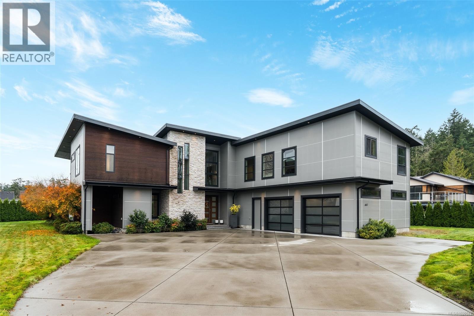 1857 McMicken Rd, North Saanich