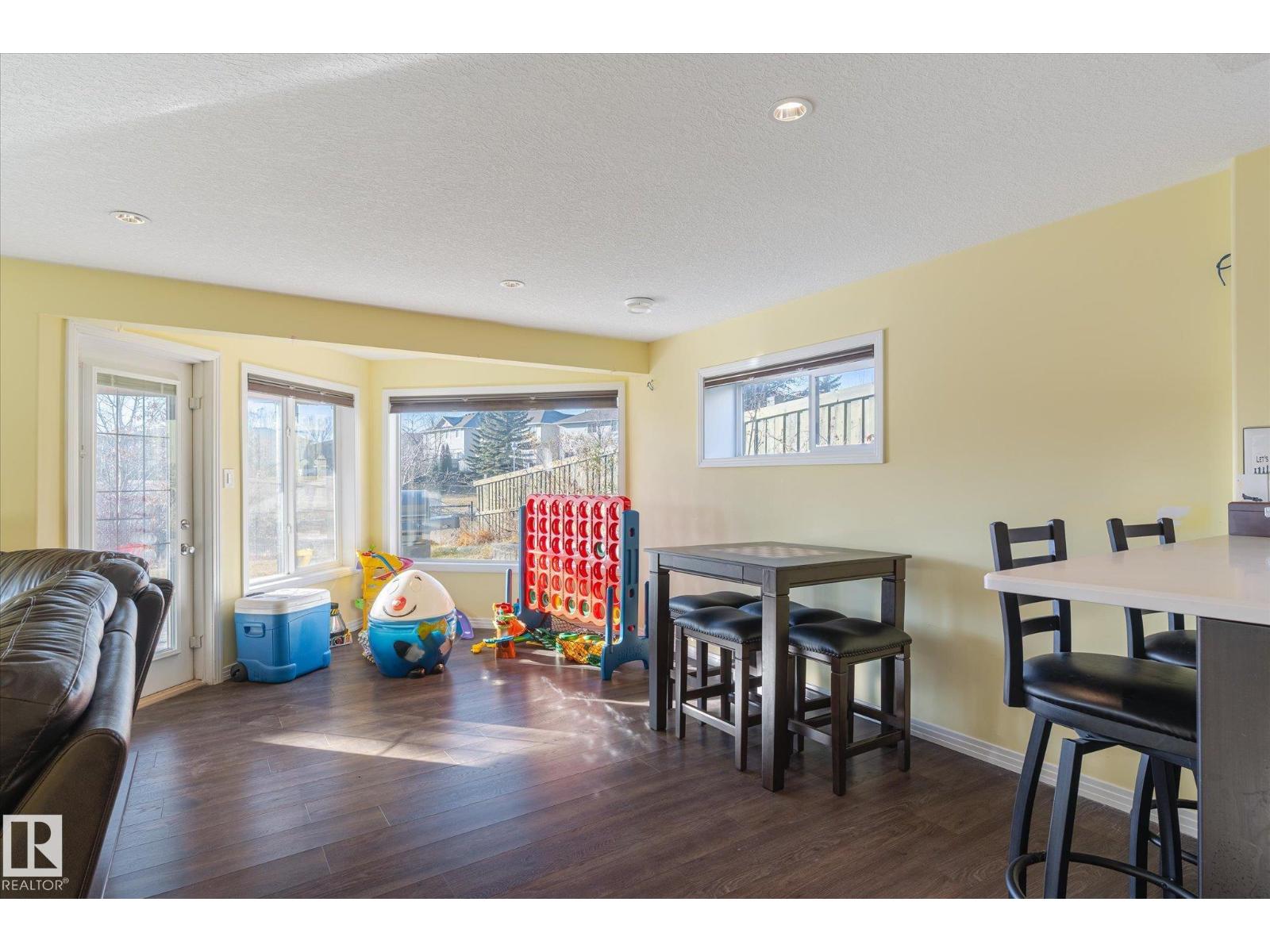 1969 GARNETT WY NW, Edmonton