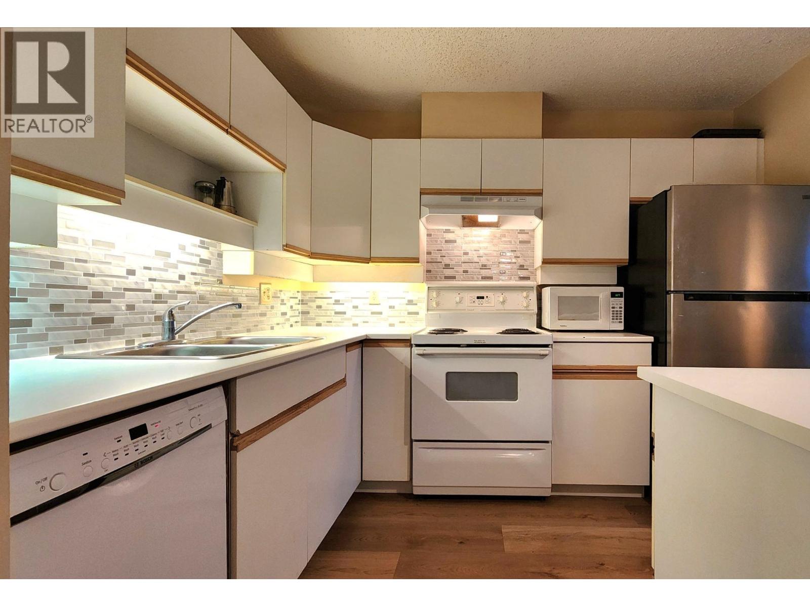 7 4725 SPEARHEAD DRIVE, Whistler