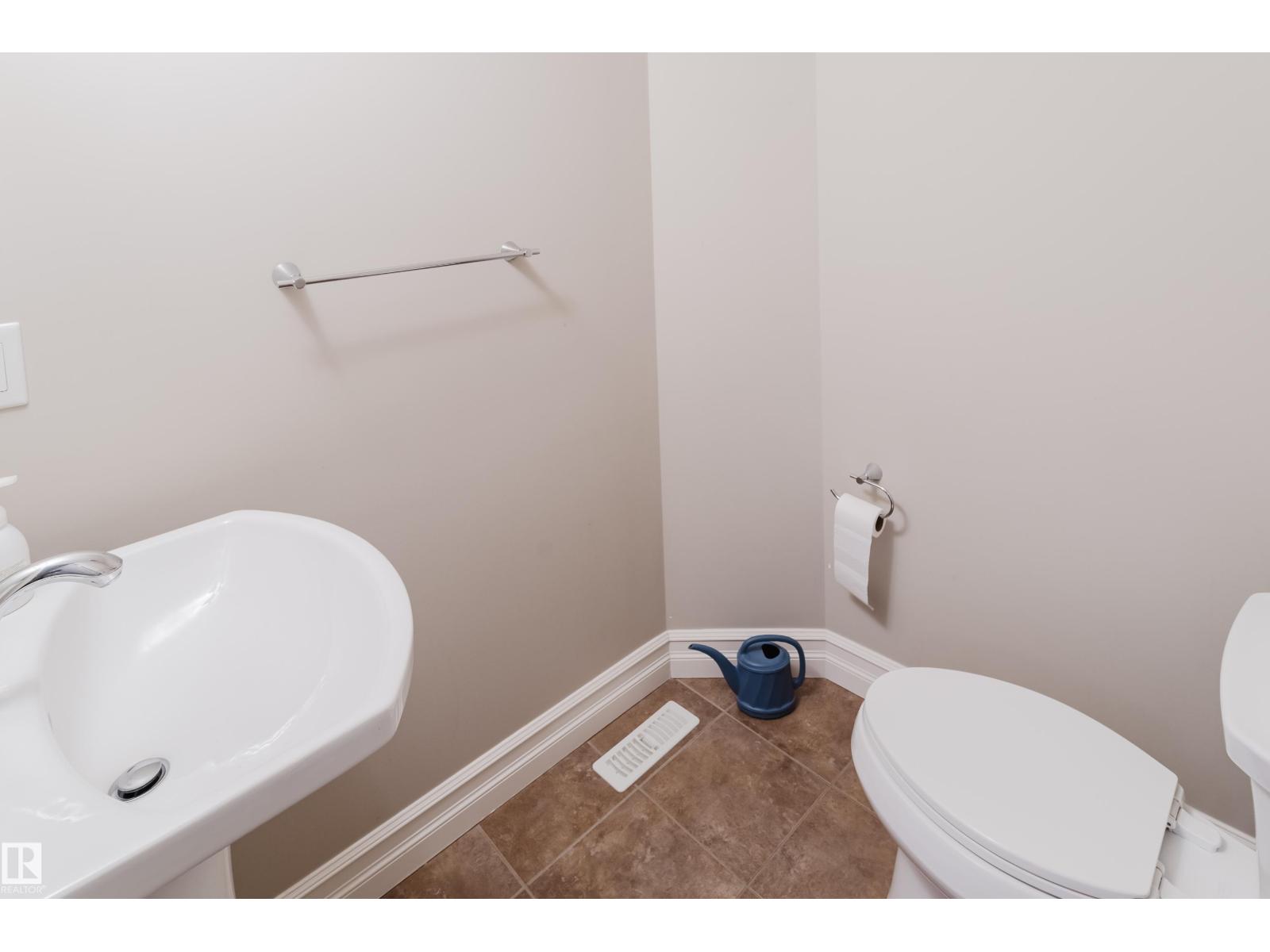 16730 122A ST NW, Edmonton